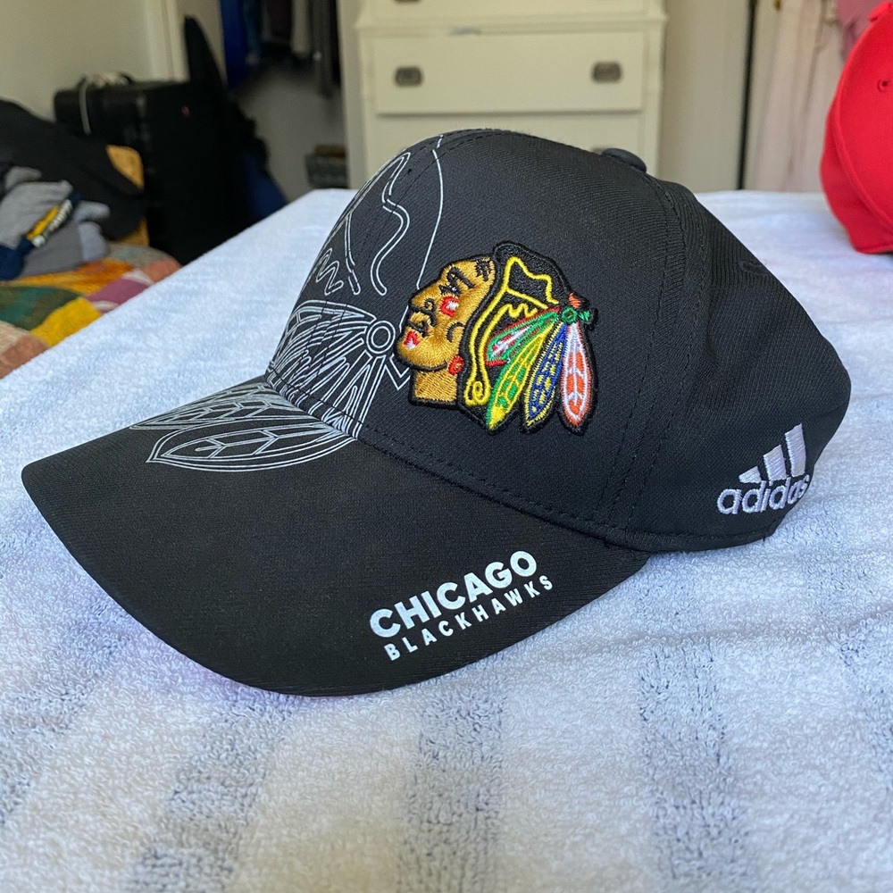 AUTHENTIC NHL PRO BLACKHAWKS CAP